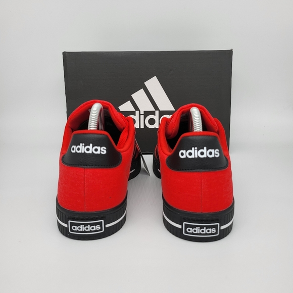 New Adidas Daily 3.0 Sneaker - Men's - Picture 5 of 6